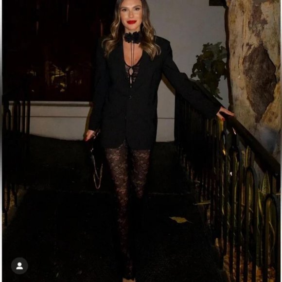 ZARA 2 PIECE SET LACE TOP AND LEGGINGS - Picture 1 of 8